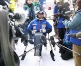 森井が回転も優勝、鈴木は2位　アルペンのジャパンパラ