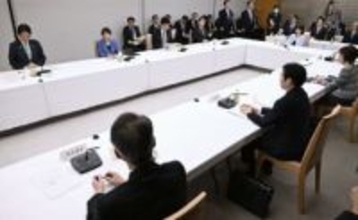 財政黒字化目標の見直し提言　政権初の諮問会議で民間議員ら