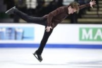 フィギュア男子SP、エガゼ首位　欧州選手権