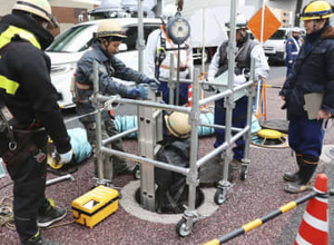 マンホールのふた、大型化を　機器使用を念頭、点検効率化