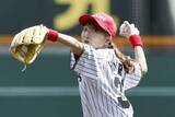 「フィギュア坂本が甲子園で始球式　「世界選手権と同じくらい緊張」」の画像1