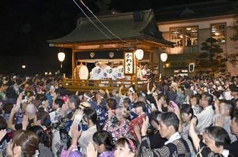 三大盆踊り「郡上踊」開幕　夏を彩る風物詩、岐阜
