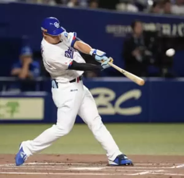 中9―2D（1日）　中日が11安打、細川3打点