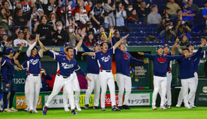 韓国、C組2位で準々決勝進出　WBC、日本は練習
