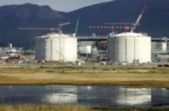 ロシア産原油を調達へ　ホルムズ海峡封鎖後初めて