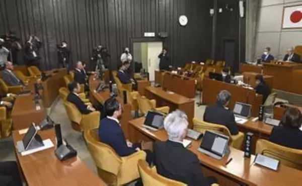 簗農相への抗議決議を可決　予算削減発言で那須烏山市議会