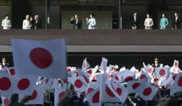 悠仁さま、新年一般参賀に初参加　皇居、常陸宮さまは出席見送り