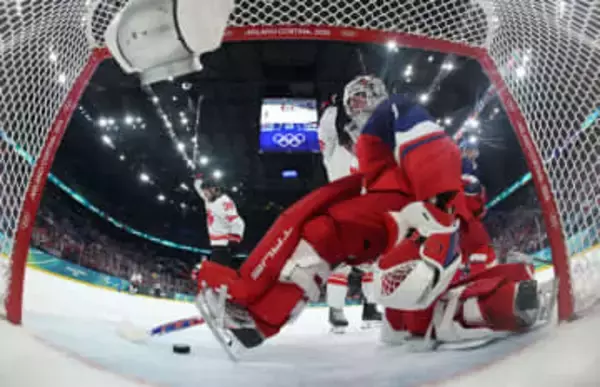 カナダなどが白星発進　アイスホッケー・12日、13日