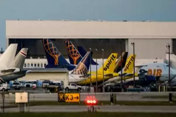 米航空会社、燃料費「3割増」　3月、海峡封鎖で業績圧迫
