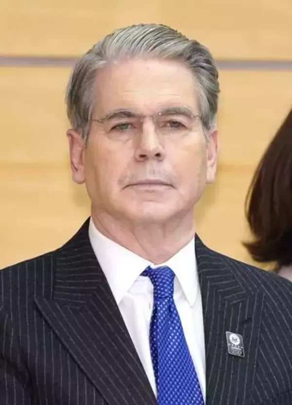 日本は「円高への措置講じる」　米財務長官、利上げに期待か