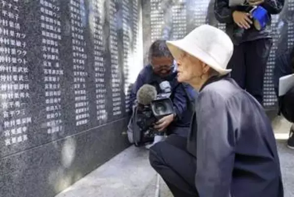 米軍上陸81年で鎮魂祈る、沖縄　慶良間・座間味島