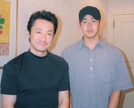 ＜あのころ＞松坂投手、歌声を収録　27年前の7月28日