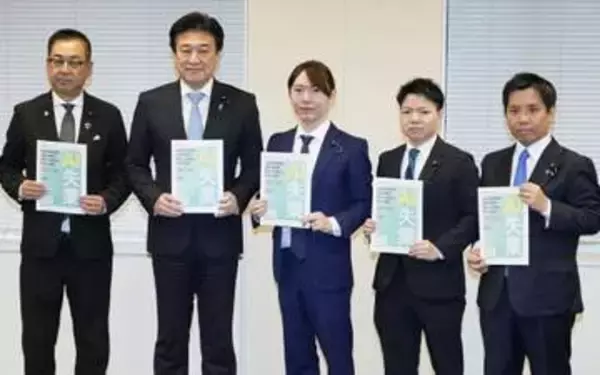 AI普及の失業に備え支援検討を　チームみらい、官房長官へ提言
