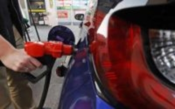 ガソリン155円60銭　2週連続値上がり