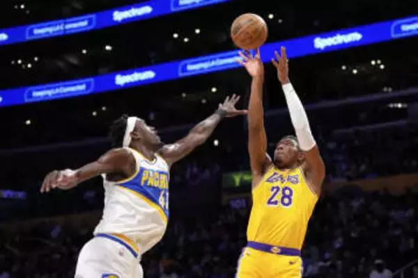 八村塁、先発して13得点　米バスケNBA、レーカーズ勝つ