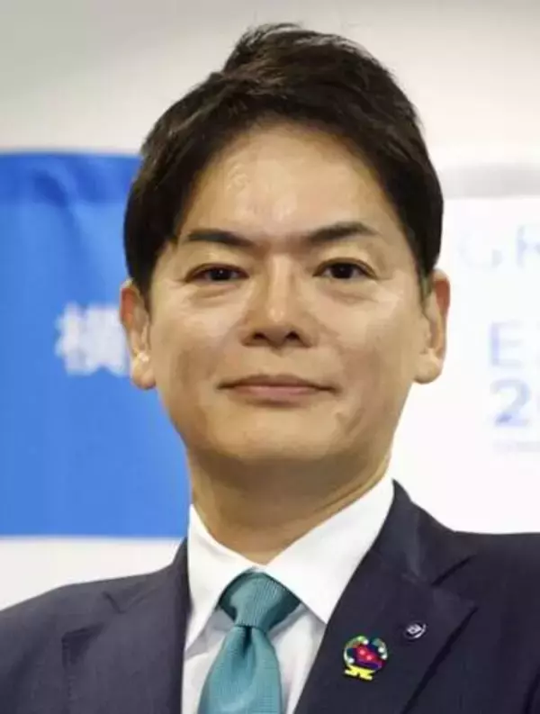 横浜市長、議会でパワハラを謝罪　「相手の尊厳や立場考えず反省」