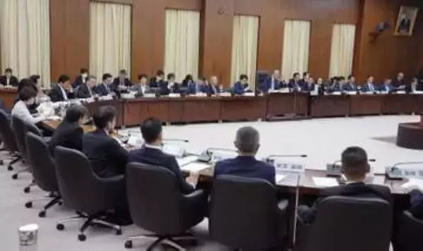 改憲、幅広い合意形成優先73％　9条は賛否拮抗、共同通信調査