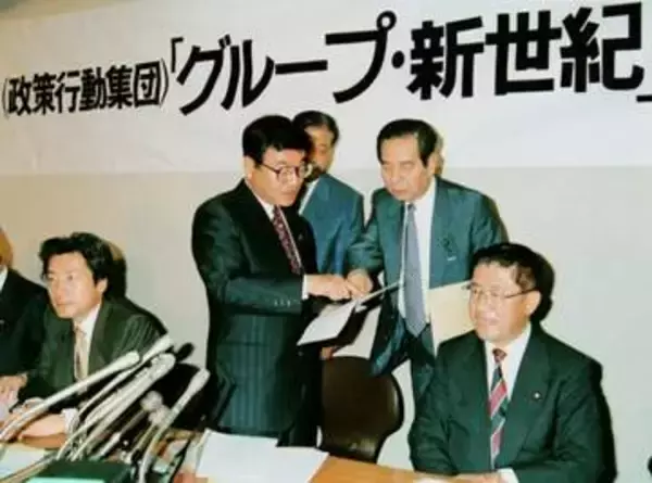 ＜あのころ＞YKKが「新世紀」旗揚げ　32年前の5月16日