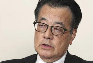 岡田氏、核答弁「踏襲で済まぬ」　元外相、米艦船寄港の可能性指摘