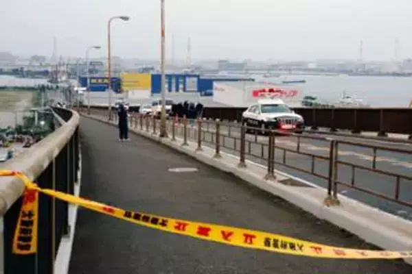 台船の殺害女性は53歳　12日夜に退勤確認、大阪