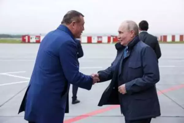 ロシア大統領がサハリン入り　13年ぶり、海軍演習参加へ