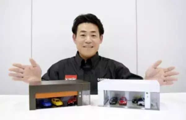 人気のトミカガレージの開発秘話に迫る　シャッター、照明リアルに【経済トレンド】