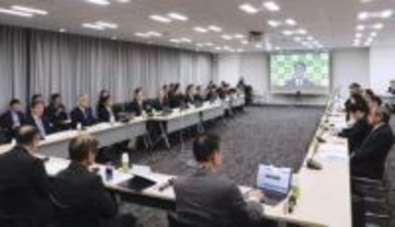 給付付き控除、設計本格化　国民会議、段階導入か