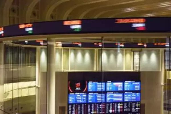 東証続伸、初の終値6万円突破　821円上昇、最高値更新