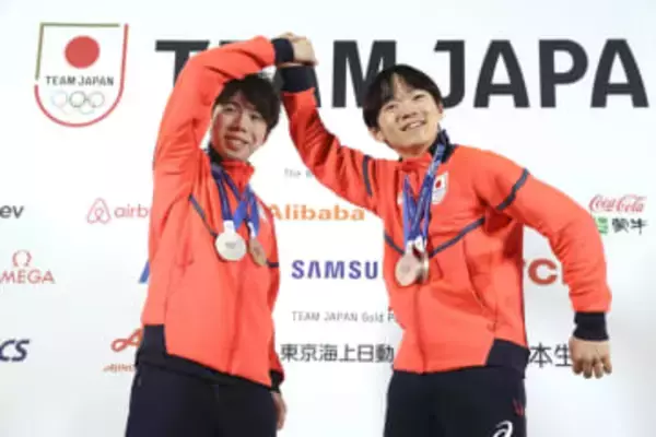 鍵山優真「もっと強くなる」　フィギュア、佐藤と一夜明け会見