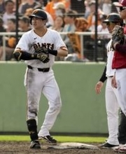 巨3―0楽（23日）　泉口、健在ぶり示す3安打