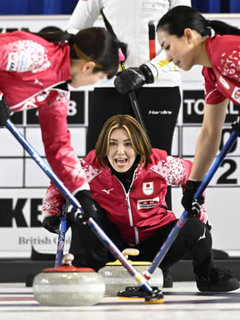 フォルティウスが2連勝　男子は黒星、カーリング