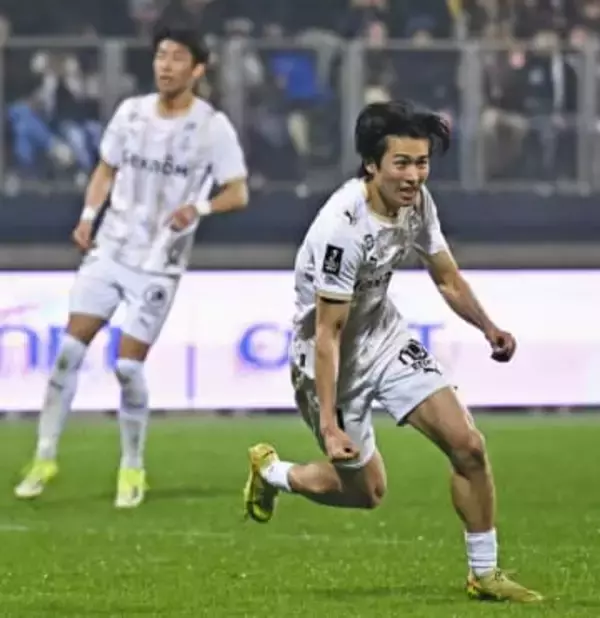 中村敬斗が今季9点目　サッカーのフランス2部