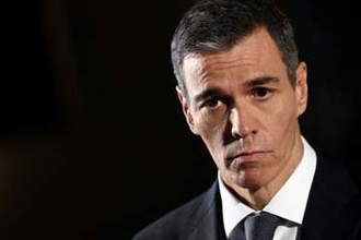 スペイン政権崩壊の危機か　不正疑惑続々、辞任要求も