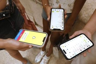 低所得国の未成年ネット被害深刻　性的画像受信など、英大学まとめ