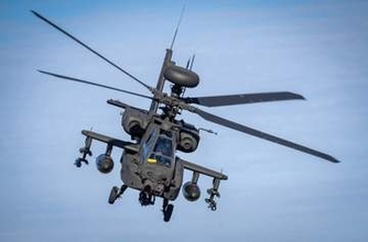 ホルムズ海峡付近で米軍ヘリ墜落　乗員は無事救助、原因不明