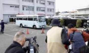 関係者数百人を抽出捜査、愛知　99年の殺人疑い69歳送検へ