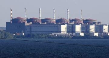 ザポリージャ原発建屋に攻撃か　ウクライナ軍無人機とロシア当局