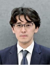 将棋王位戦、伊藤が藤井破る　対戦成績を2勝2敗タイに戻す
