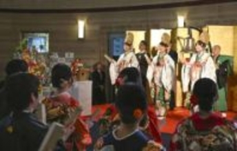 「成長へ駆け抜ける市場に」　大証で大発会