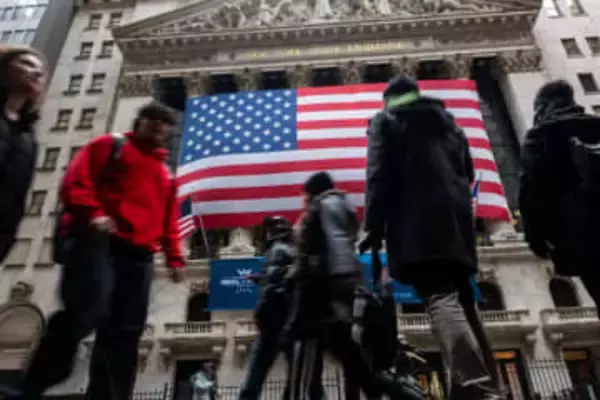 NY株大幅反落、784ドル安　中東情勢緊迫化懸念で原油高騰