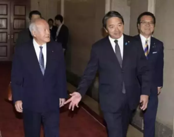 自民、国民幹事長が会談へ　予算年度内成立を要請か