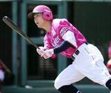 「楽6―3ソ（15日）　早川3勝目、佐藤3ラン」の画像1