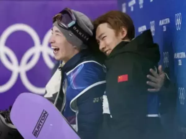 蘇翊鳴、ビッグエア2連覇逃す　銅メダルも「最善を尽くした」