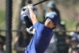 大リーグ村上、実戦形式で2安打　岡本は攻守磨き、大谷実戦