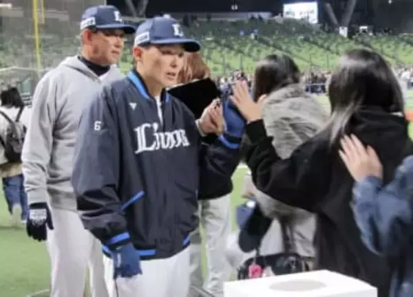 西武、大規模火災支援の募金活動　大分出身・源田らが呼びかけ