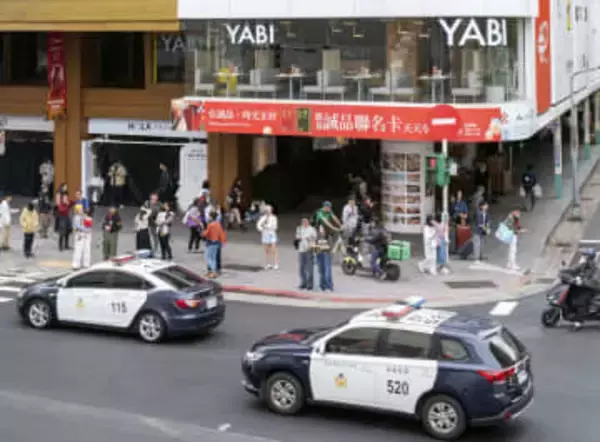 台北襲撃、昨年から計画　「周到」発煙弾24個を使用