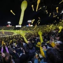 甲子園ジェット風船復活　名物応援、7年ぶり再開