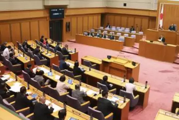 三重県、カスハラ条例案を提出　全国初の罰則付き