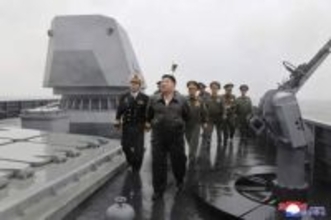 北朝鮮の駆逐艦、6月に就役か　金正恩氏、海軍引き渡し命令