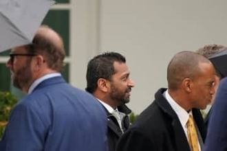 FBI長官の更迭検討？　専用機私的利用を問題視か